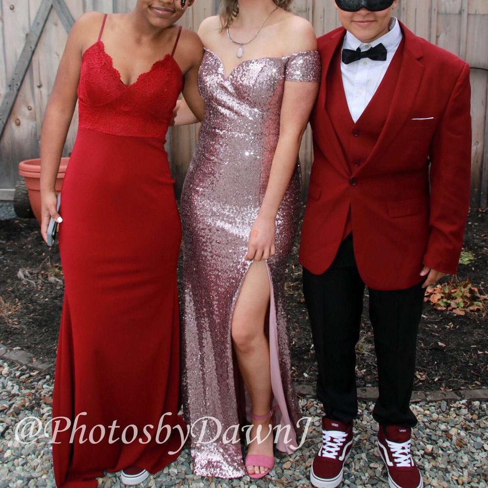 Old Hollywood pink sequin prom dress